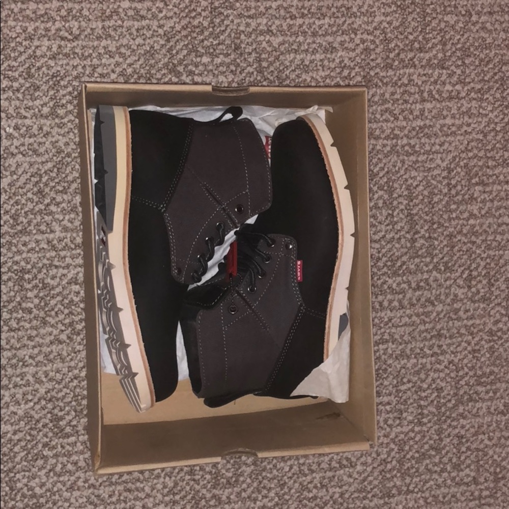 Levi Boots